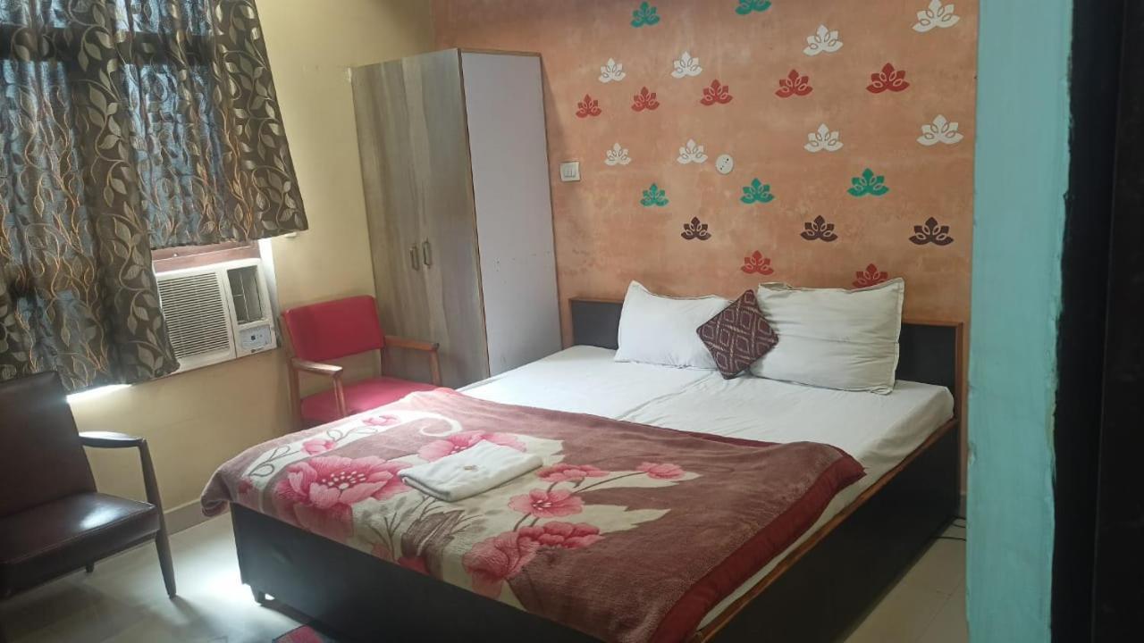 Hotel Shyam Utsav Mirzāpur Εξωτερικό φωτογραφία